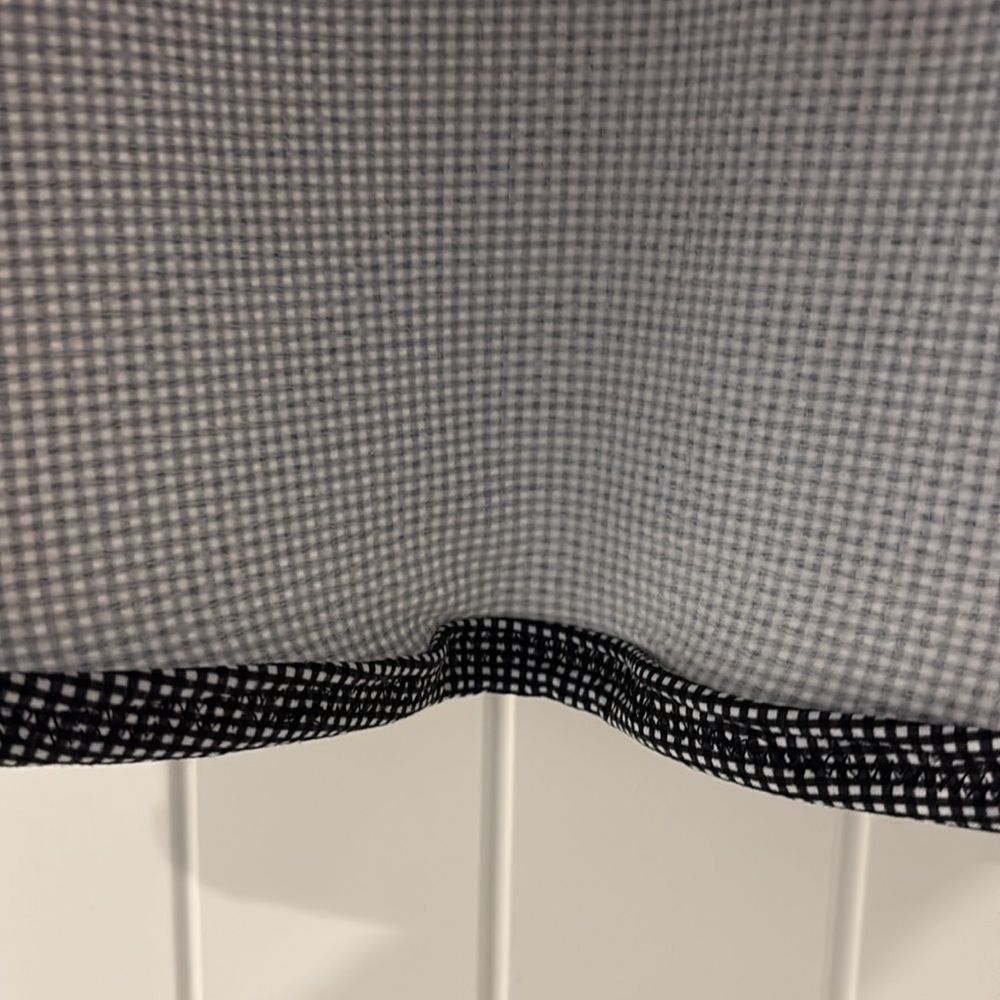 IBKUL Size Medium Black and White Check
Pattern Sleeveless Polo Shirt UPF 50+ - Picture 4 of 7